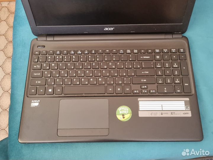 Acer Aspire E1-522