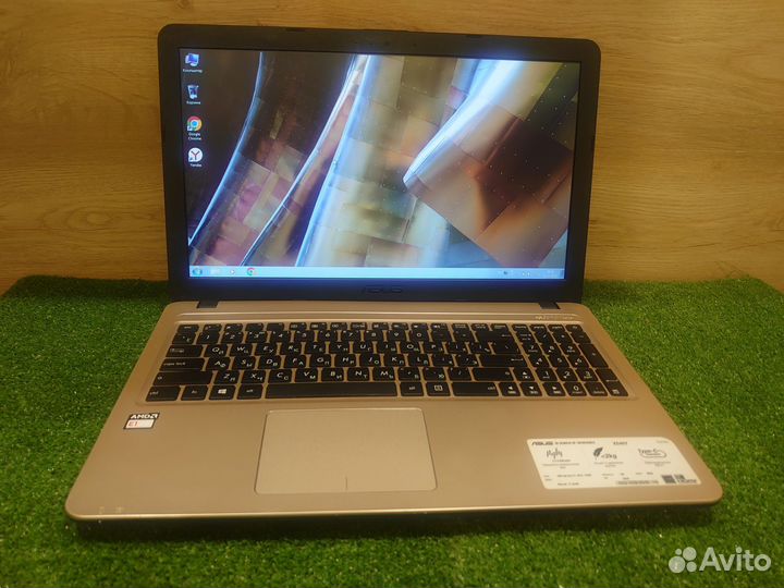 Ноутбук Asus VivoBook