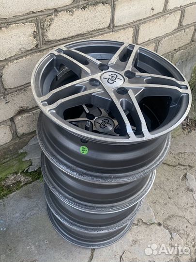 Литые диски R14