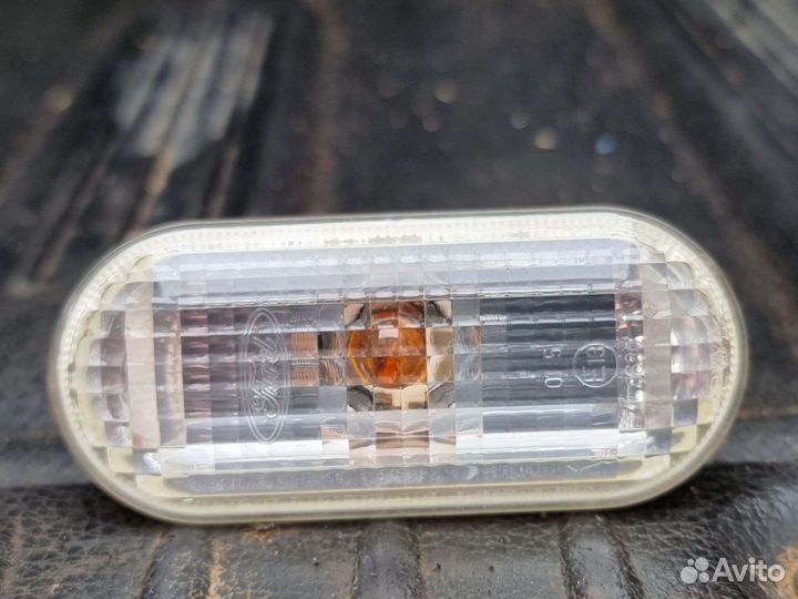 Повторитель поворота Фокус 2