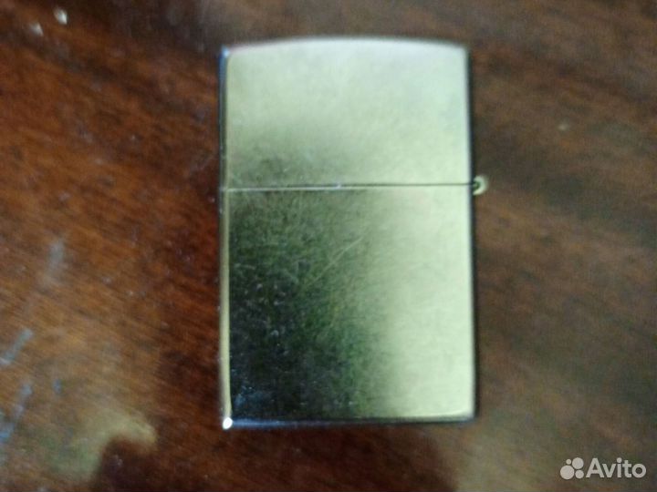 Зажигалка бензиновая zippo