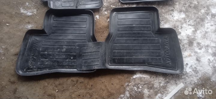 Коврики б.у