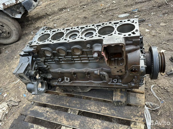 Cummins 5302096 блок цилиндров б.у