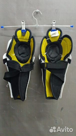 Bauer Supreme 150 размер 10