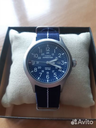 Часы Timex Expedition TW4B07000
