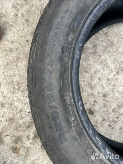 Nokian Tyres Hakkapeliitta 8 225/55 R17 101T