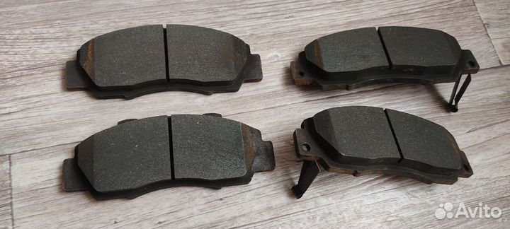 Тормозные колодки honda