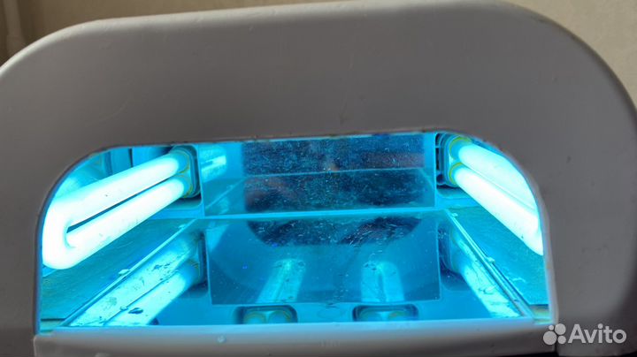 Лампа для ногтей