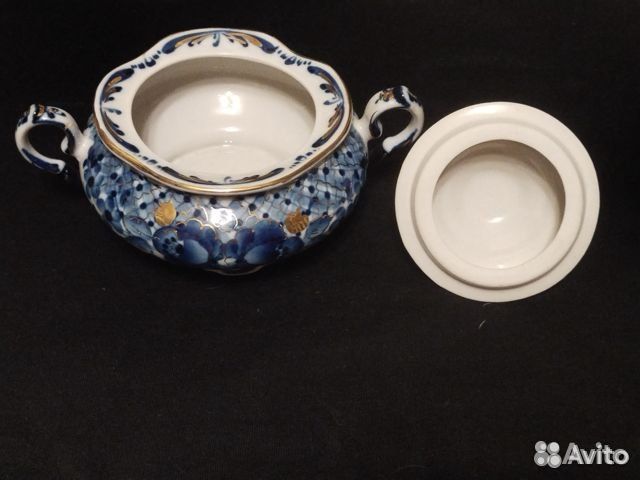 Сахарница фарфор Гжель Ваза СССР