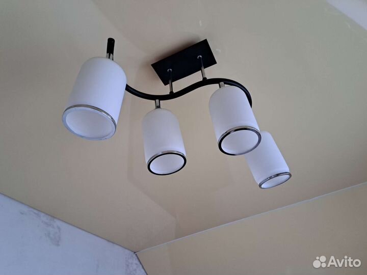 Светильник потолочный бу