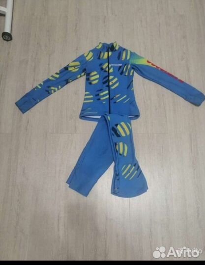 Тренировочный костюм для фигурного катания