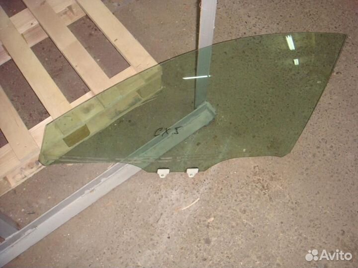 Стекло двери передней левой Mazda CX-5 (2012-2017)