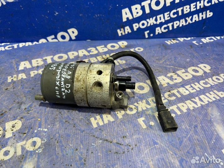 Распределитель тормозной Audi A6C5 седан 2000