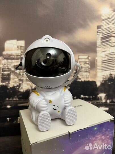 Ночник проектор звездного неба космонавт