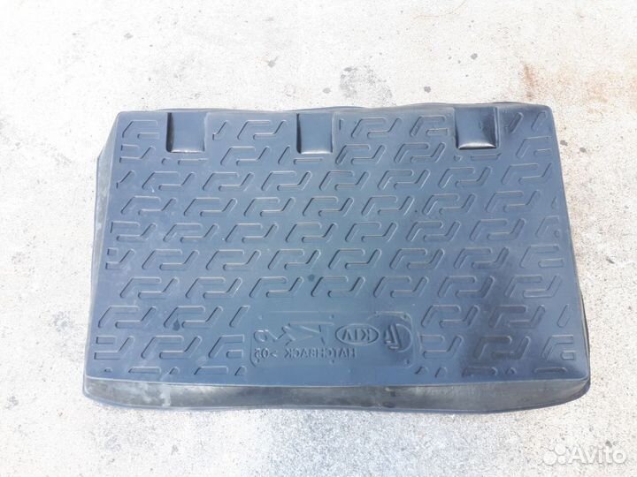 Коврик багажника Kia Rio II Хэтчбек