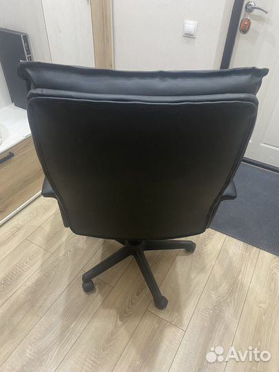 Офисное кресло бу