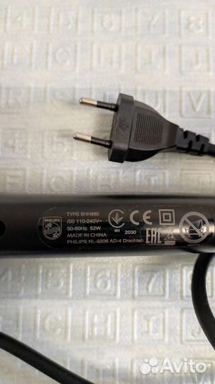 Расческа-выпрямитель Philips BHH880/00
