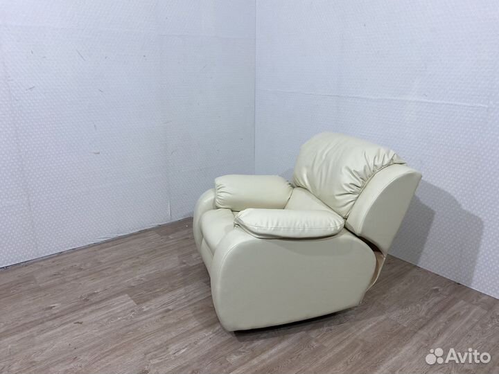 Реклайнер кресло