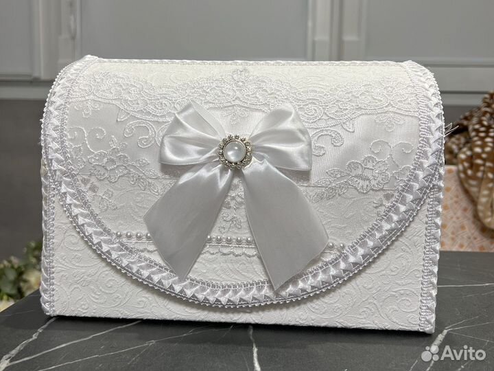 Свадебный сундук для денег