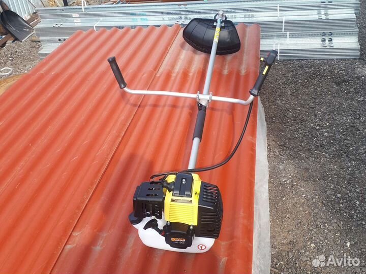 Бензиновый тример