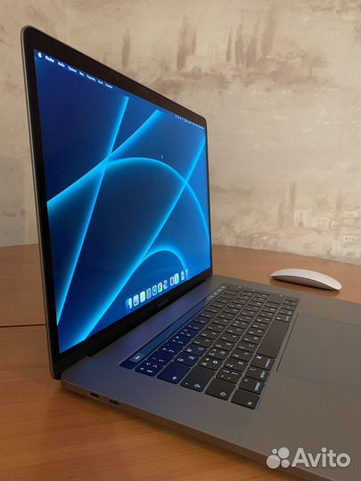 MacBook Pro (15-inch, 2018)