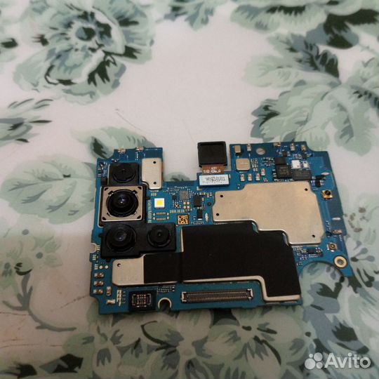 Запчасти на самсун а51