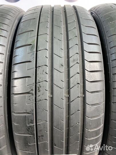 Pirelli P Zero PZ4 245/45 R20 106H