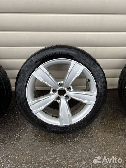 Колёса в сборе 245/45/18