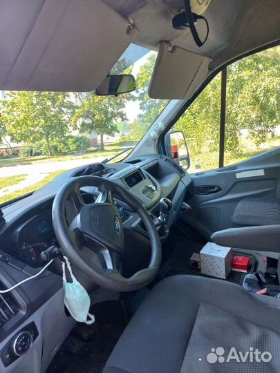 Ford Transit микроавтобус, 2016