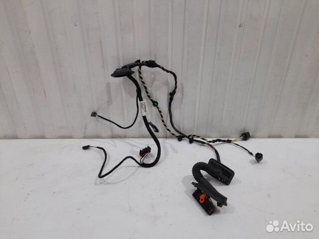 Проводка (коса) двери задней правой Volkswagen