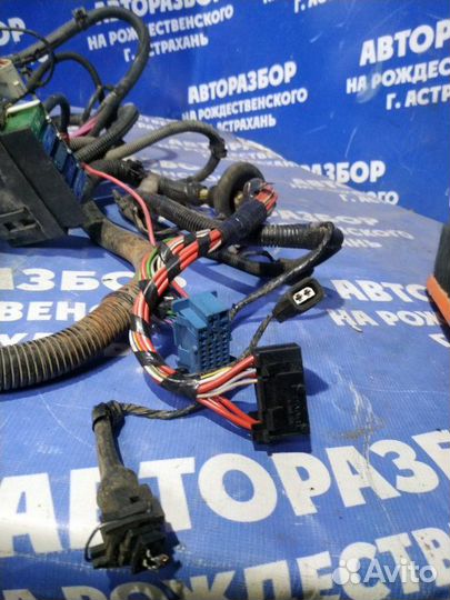 Проводка подкапотная Ваз Лада Приора седан 21126