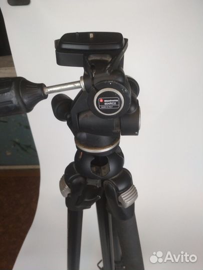 Штатив Manfrotto 190 prob + головка 804RC2