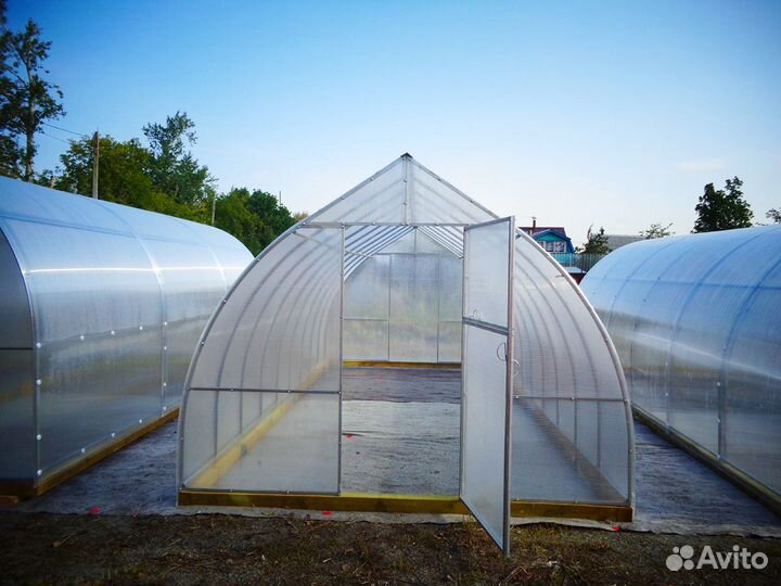 Теплица оцинкованная с поликарбонатом Капелька