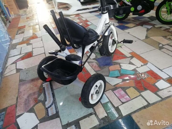 Детский велосипед каталка