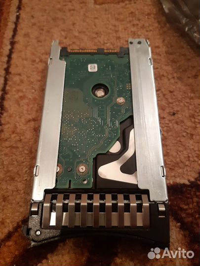 Серверный диск IBM 43d0637 (ST9300605SS)