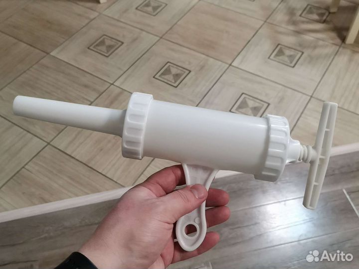 Шприц колбасный
