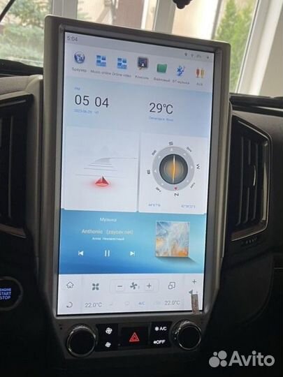 Штатная магнитола Toyota LC200 (2016-2021)