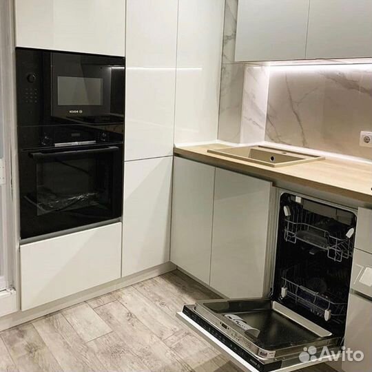 Кухонный гарнитур на заказ. Своё производство