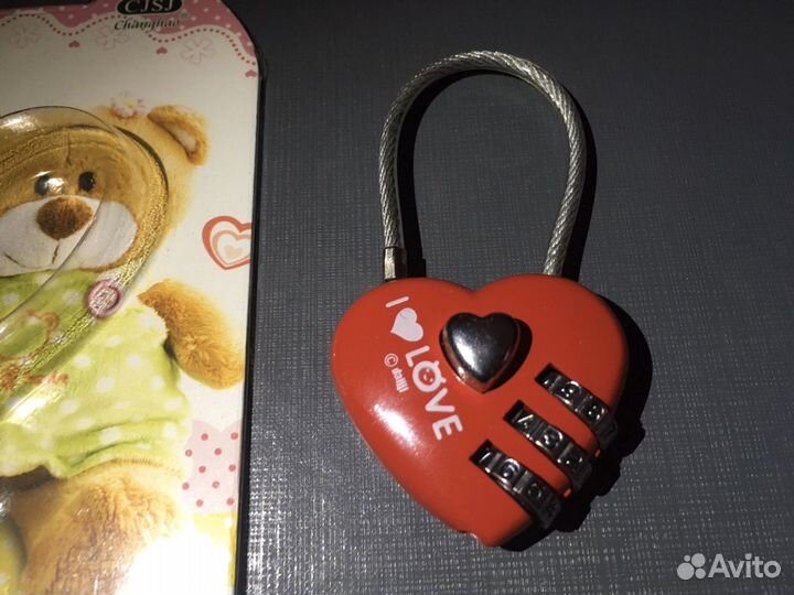 Навесной кодовый замок в виде сердца