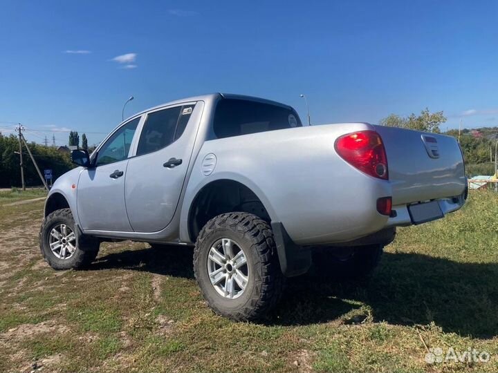 Mitsubishi L200, 2008