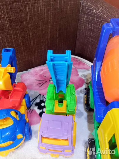 Набор машинок