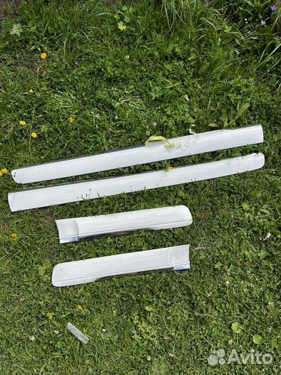 Молдинги на двери