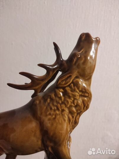 Фарфоровая статуэтка СССР Олень Северный
