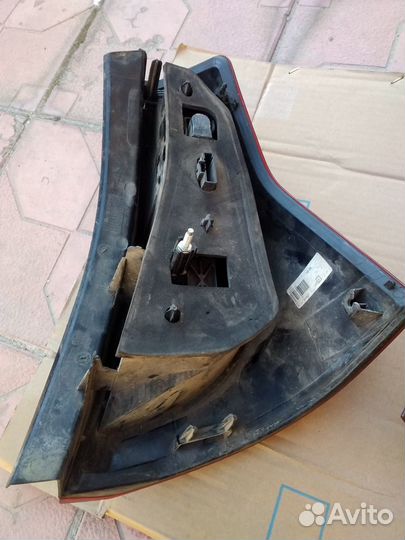 Renault Sandero фонарь оригинал