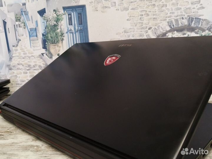 Игровой Рептилоид MSI (17'3/i5-4ядр/GTX/SSD250+1TB