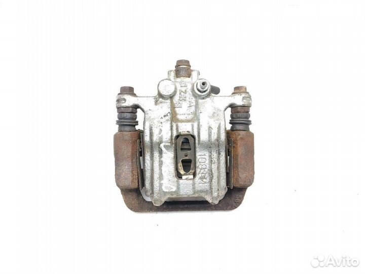 Суппорт тормозной задний правый Honda CR-V 2 рест