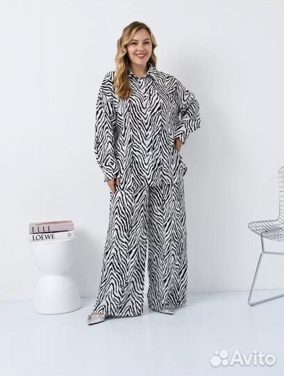 Костюм женский