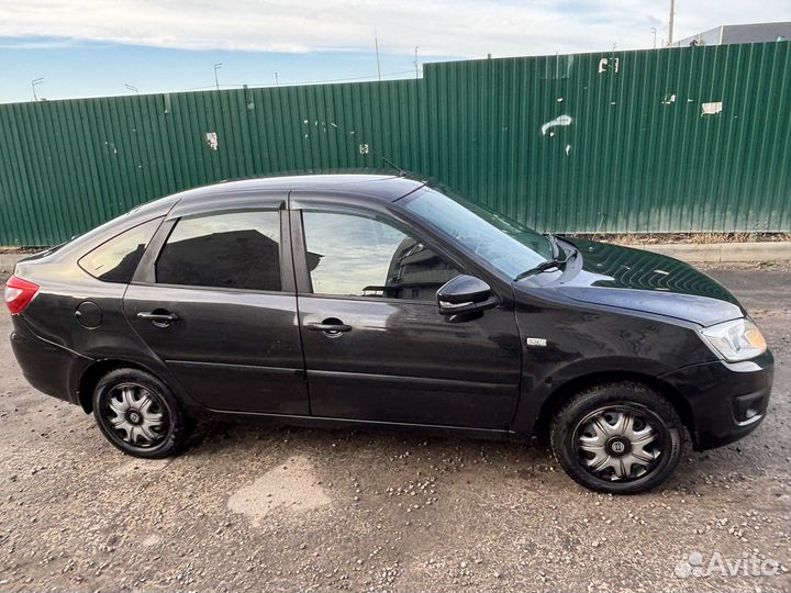 LADA Granta 1.6 МТ, 2015, 206 228 км