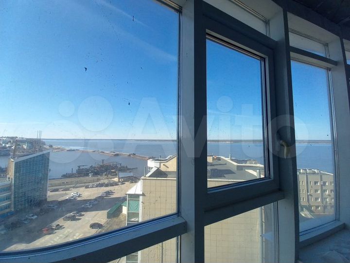 3-к. квартира, 126 м², 10/23 эт.