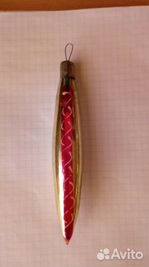 Стеклянная елочная игрушка 